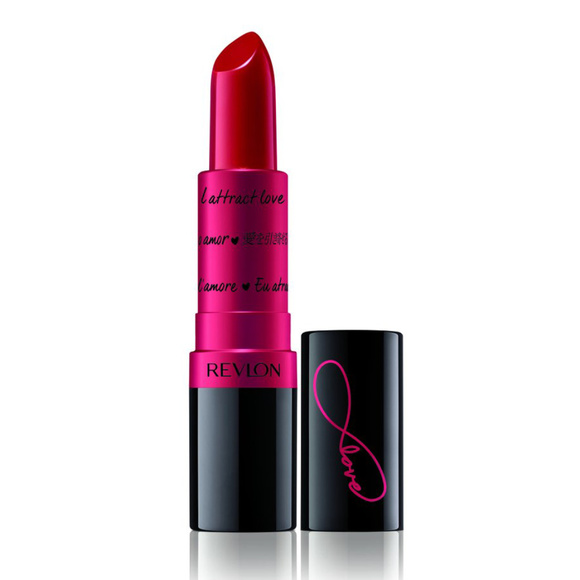 NWT Revlon Super Lustrous Lipstick - Love Is On - Picture 1 of 3